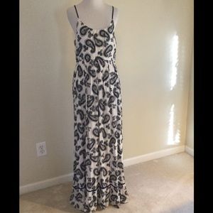 Altar’d state maxi dress with lace up back small